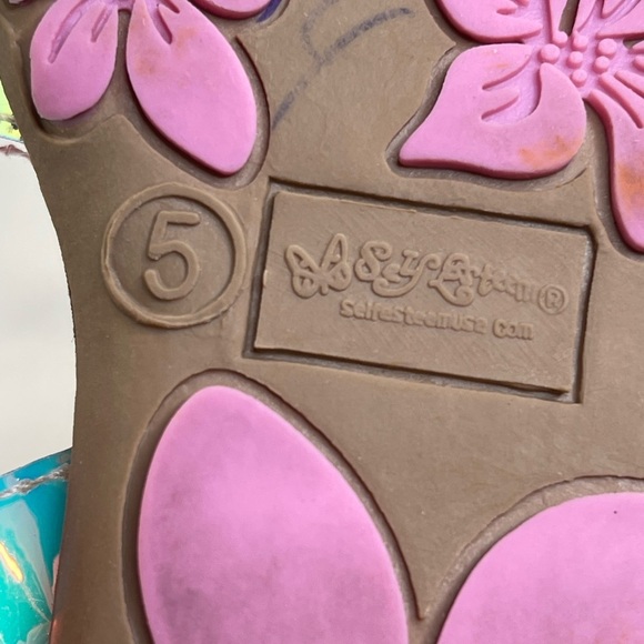 Baby girl Silver and Pink Sandals with Adjustable Straps toddler Size 5 - Picture 7 of 8